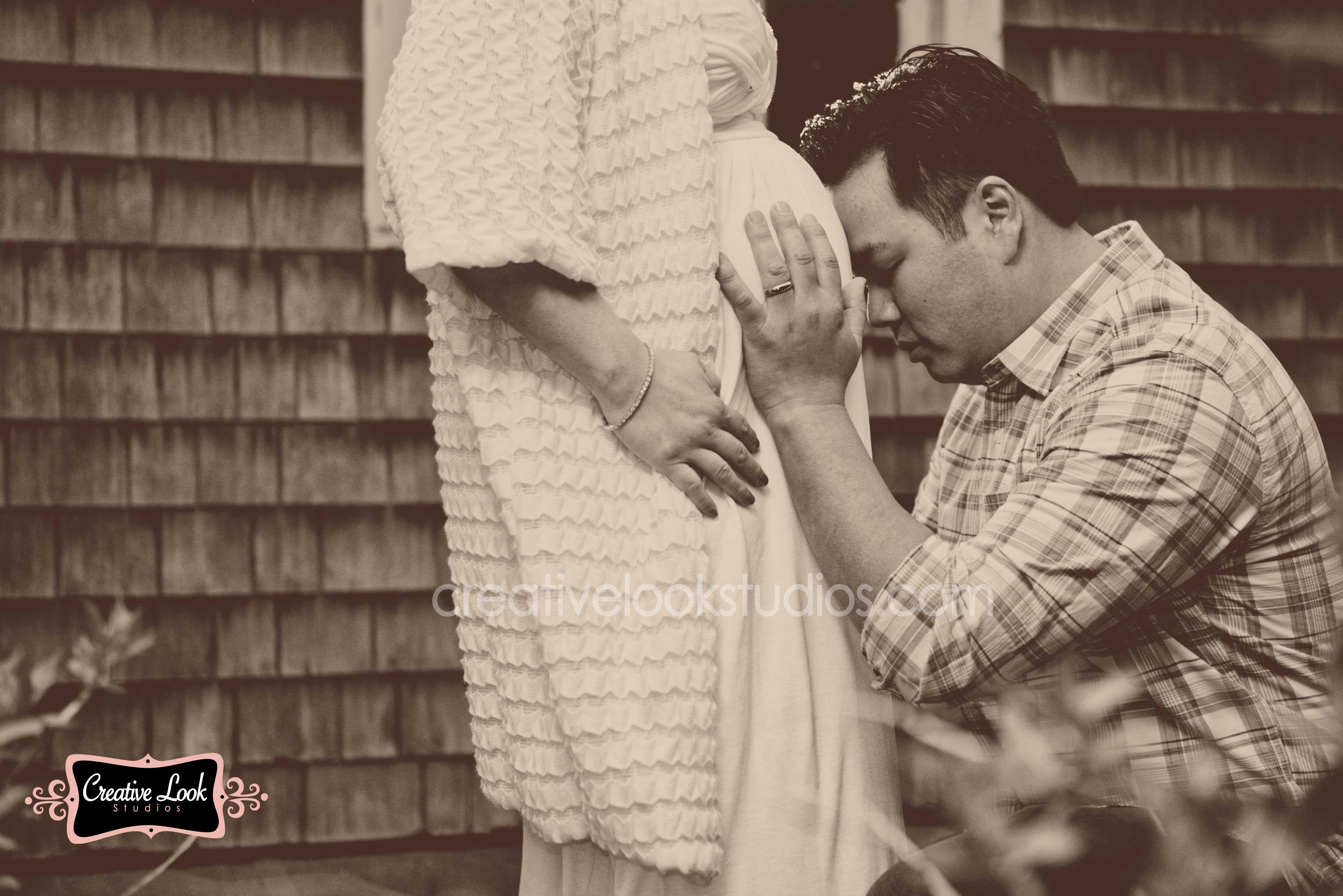 couples_maternity_session_madison