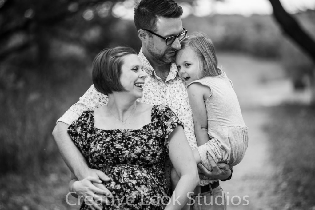 Maternity and Family Portrait Photographer - Creative Look